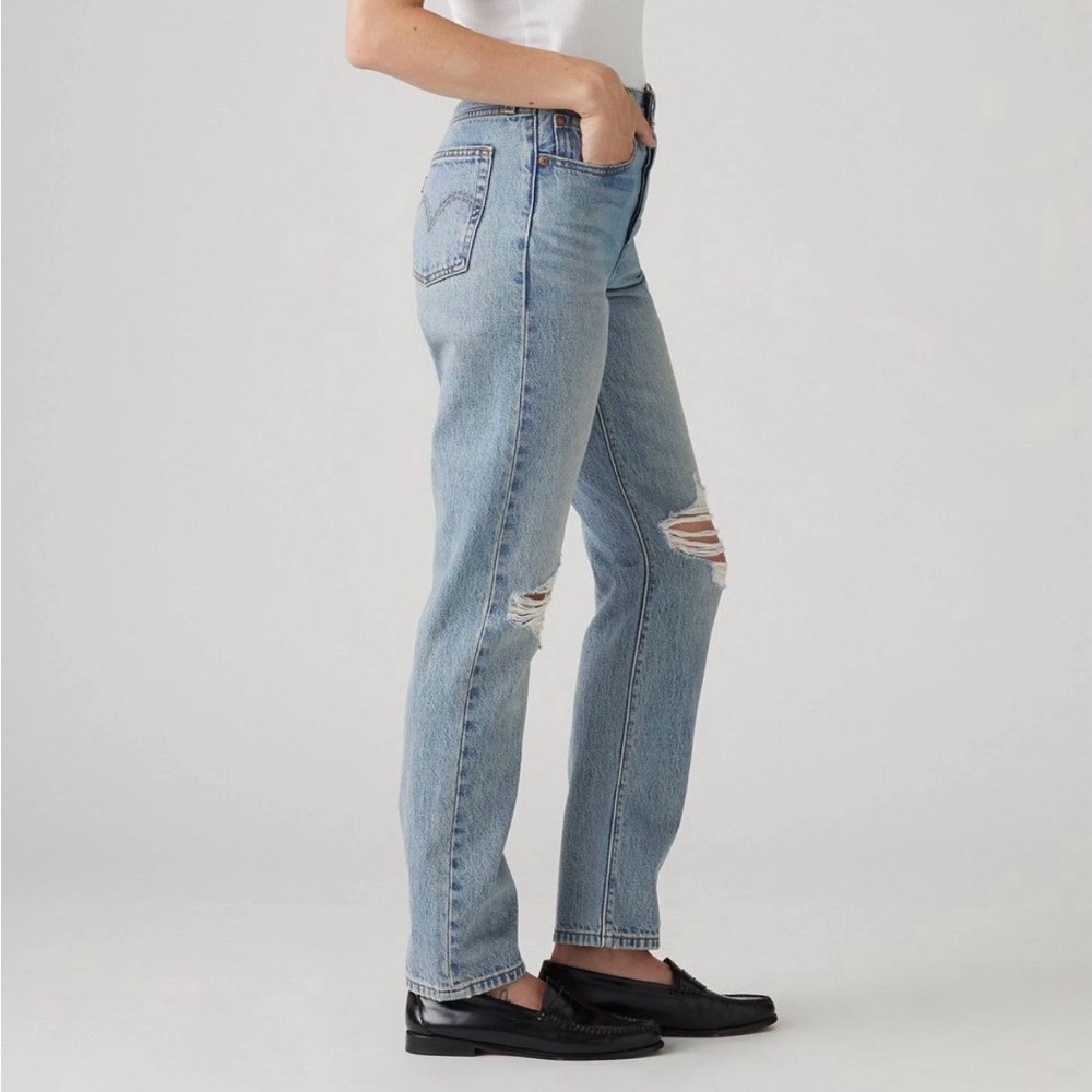 Levi's High Rise Light Blue 501 Distressed Jeans - Picture 3 of 4